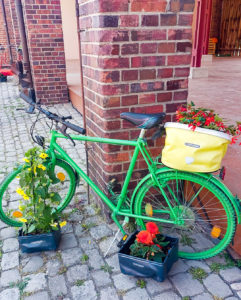 Fahrrad als Blumendekoration